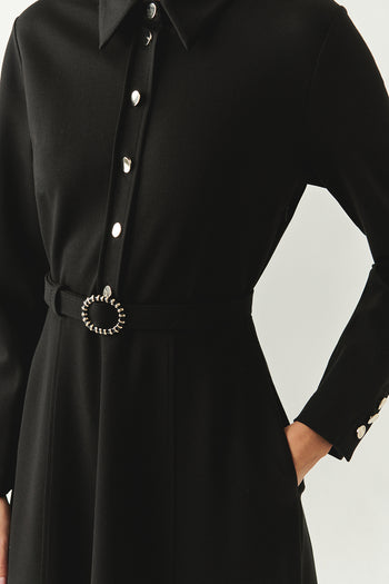 Kemerli Gömlek Yaka Cepli Slim Fit Midi Siyah Örme Elbise