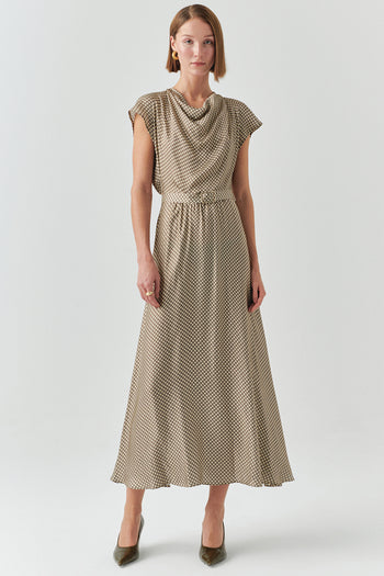 Desenli Degaje Yaka Kemerli Kolsuz Slim Fit Midi Elbise