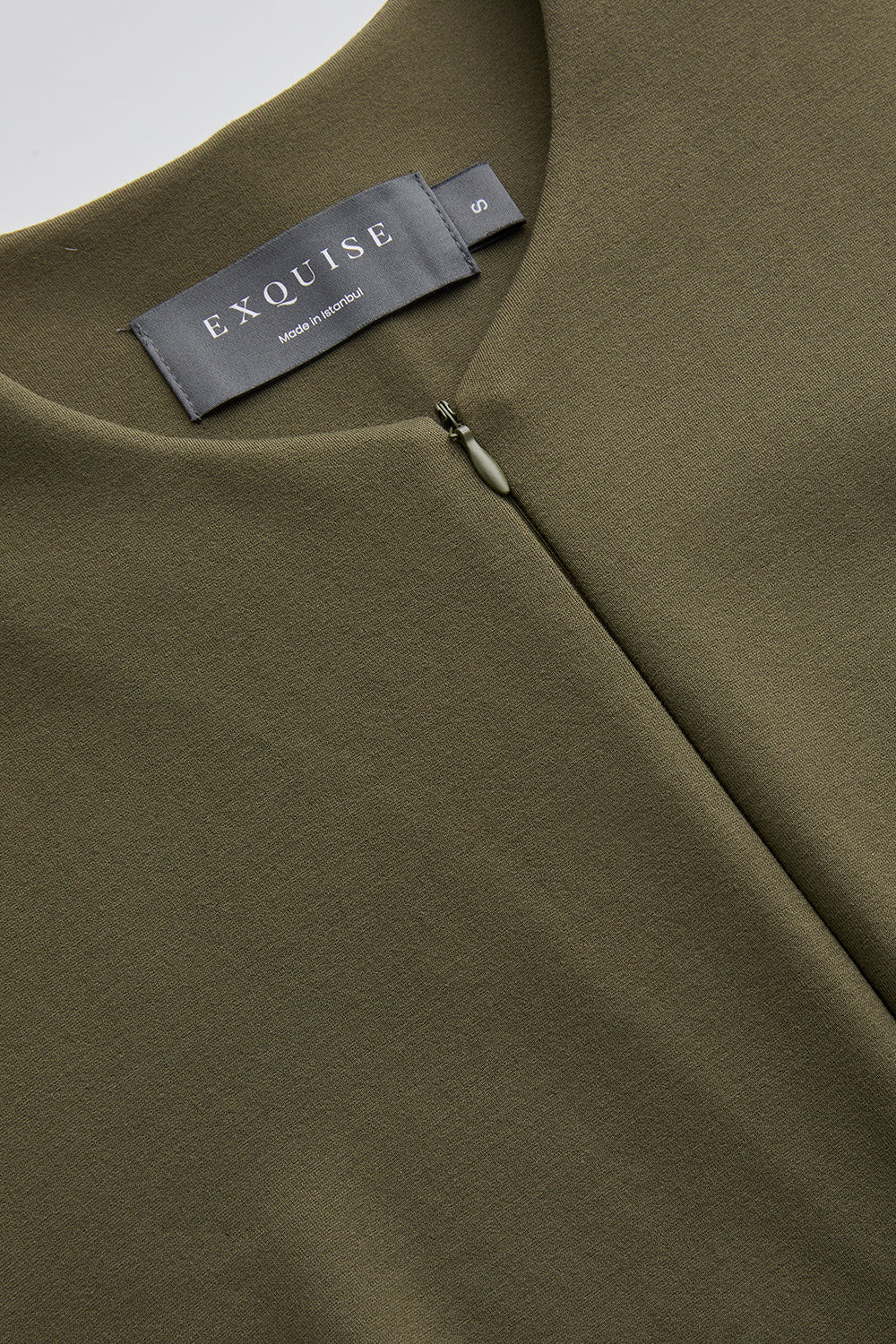 Kuşaklı Kısa Kollu Fermuar Kapamalı Örme Slim Fit Haki Tulum