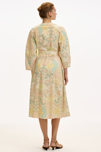 V Yaka Uzun Kollu Düğmeli Kuşaklı Regular Midi Çok Renkli Elbise