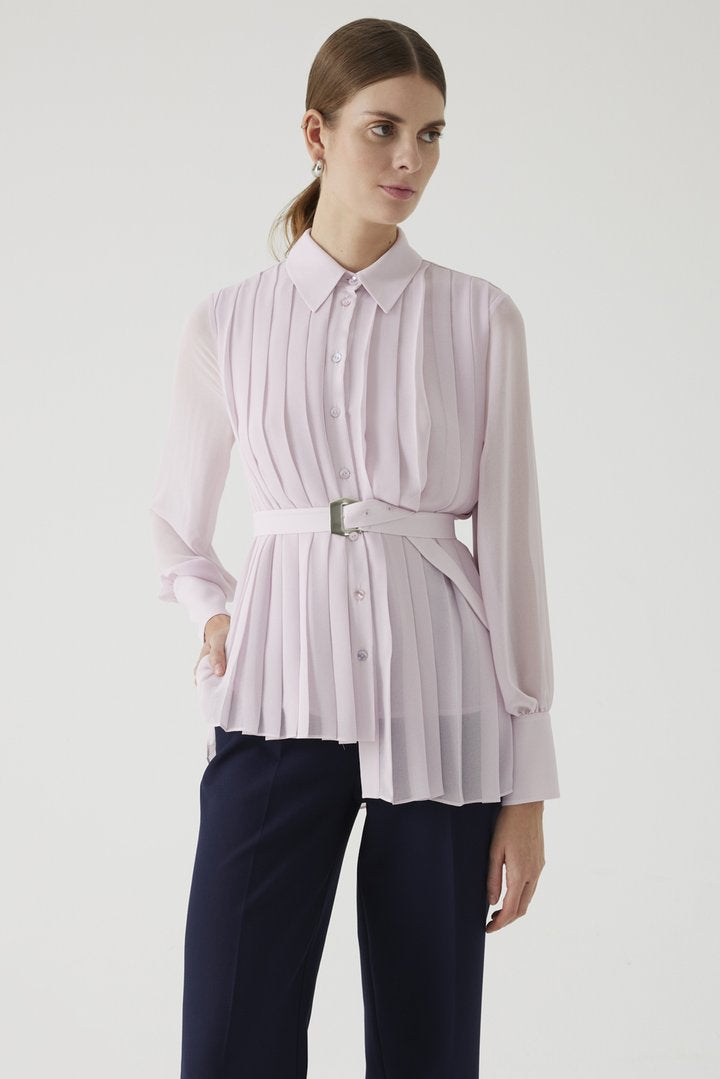 Kemer Detaylı Pliseli Pudra Şifon Gömlek