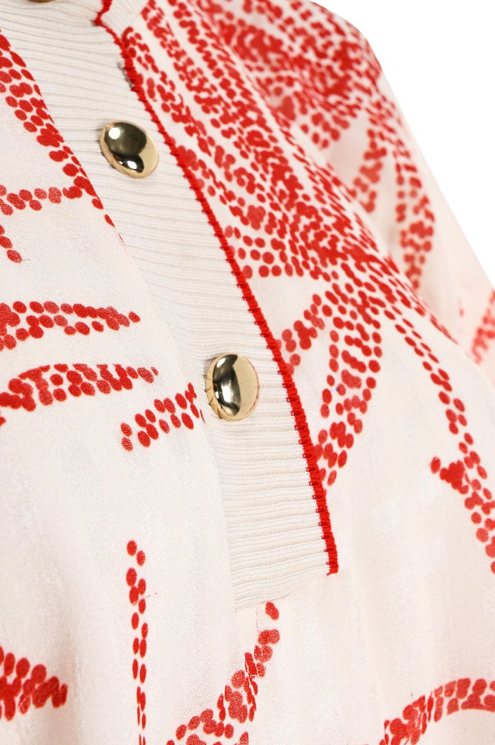 Yaprak Desenli Düğme Detaylı Rahat Kesim Rayon Şifon Bluz