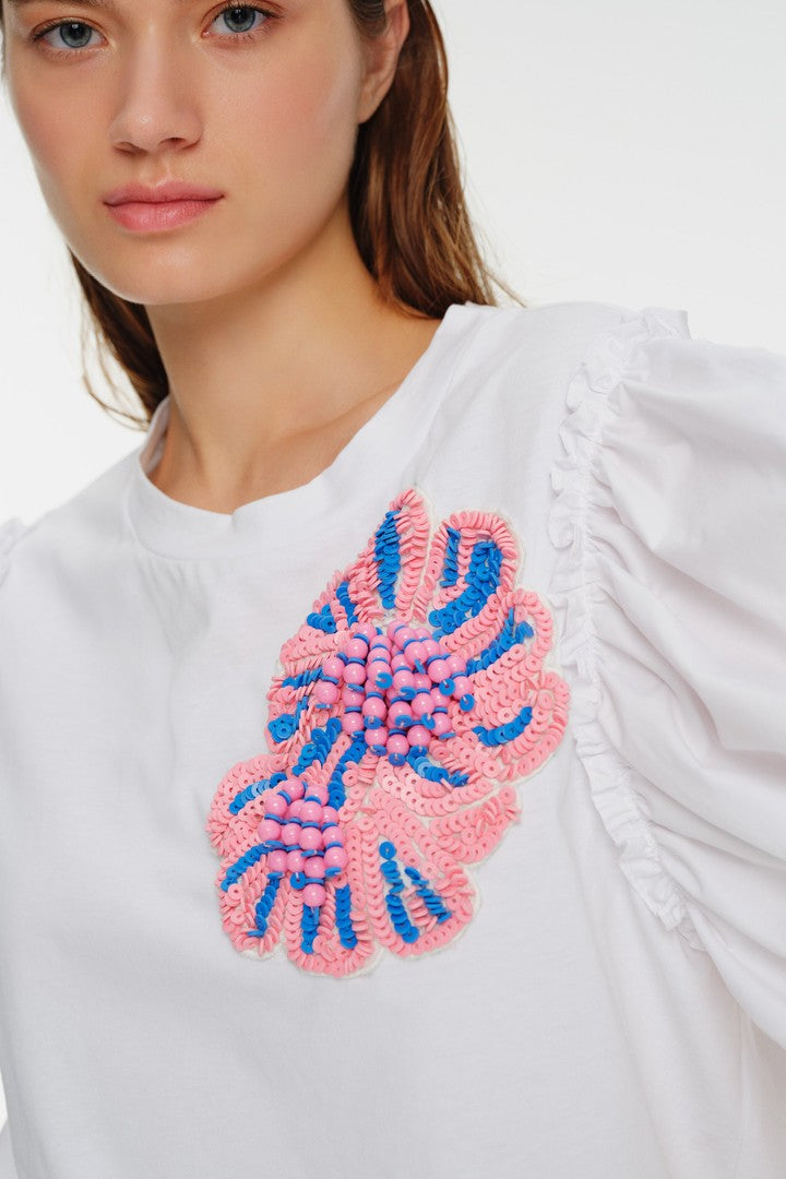 Balon Kol Bisiklet Yaka İşlemeli Pamuk Tişört