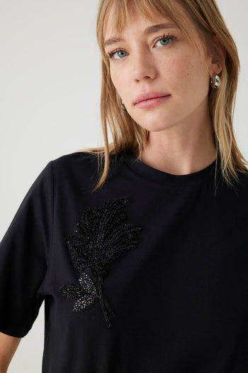 Bisiklet Yaka İşlemeli Regular Siyah T-shirt