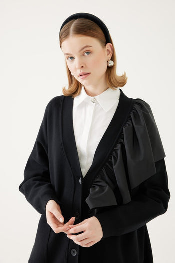 Yaka Detaylı Triko Hırka