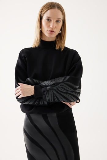Dik Yaka Oversize Sweatshirt