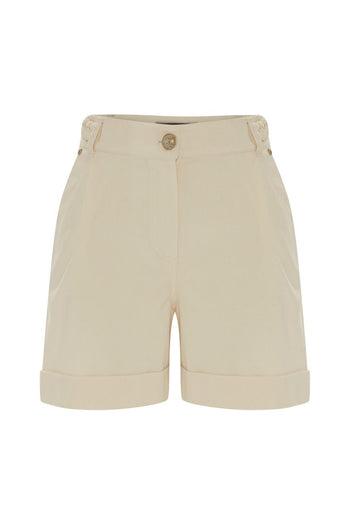 Bel Detaylı ve Cepli Şort