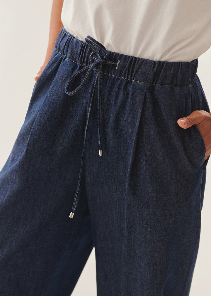Beli Lastikli Bağcık Detaylı İndigo Geniş Paça Pamuk Denim Pantolon