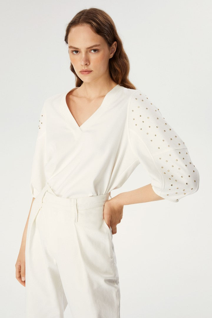 Beyaz V Yaka Sweatshirt